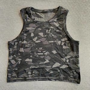 Lululemon Train to Be Tank Top, size 6
